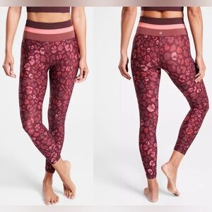 Athleta Elation 7/8 Tight Size Medium Leopard Cheetah Print